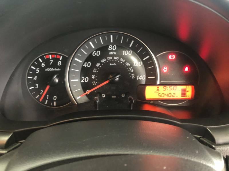 Nissan Micra Micra Acenta White #17
