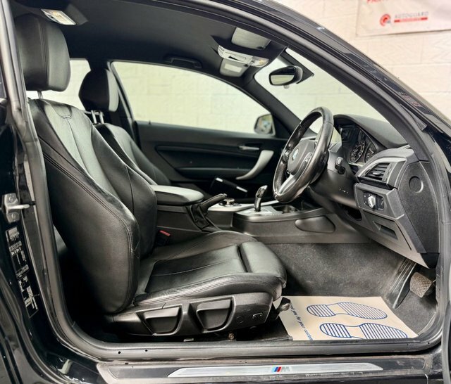 BMW 1 Series Se Black #16