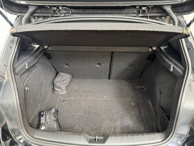 BMW 1 Series Se Black #14