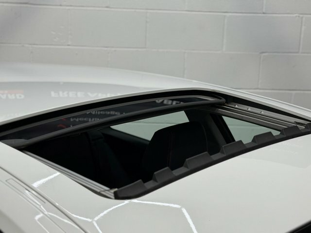 BMW 1 Series 1.5 118I Sport Euro 6 Ss White #3
