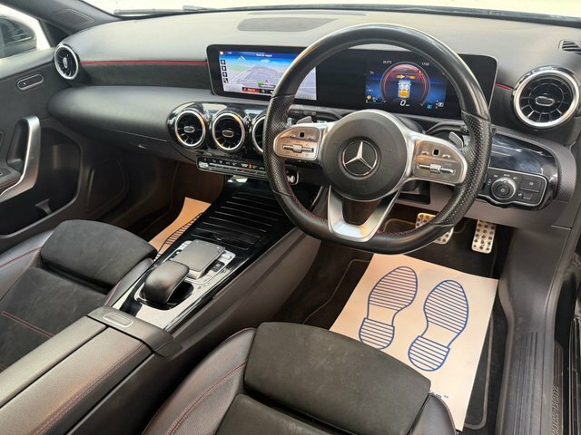 Mercedes-Benz A Class 1.3 A200 Amg Line Executive Hatchback Black #6