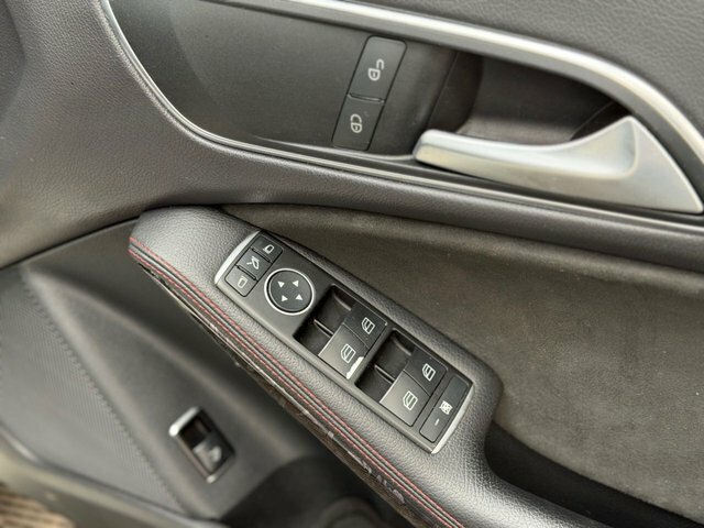 Mercedes-Benz CLA Class 2015 65 2.0  #40