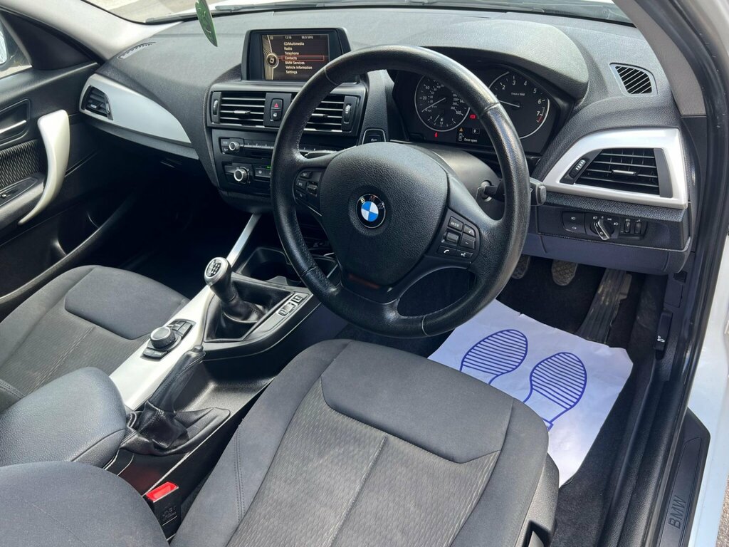BMW 1 Series Sport Black #10