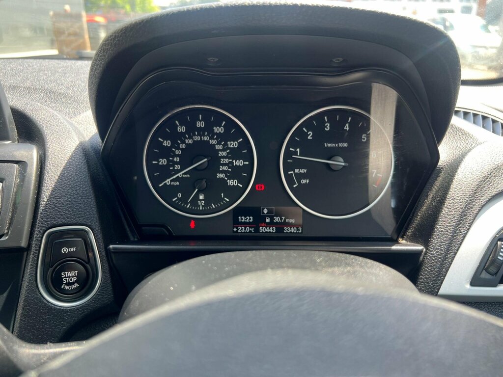 BMW 1 Series Sport Black #33
