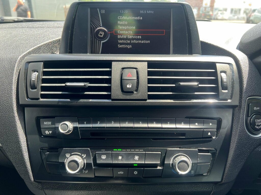 BMW 1 Series Sport Black #34