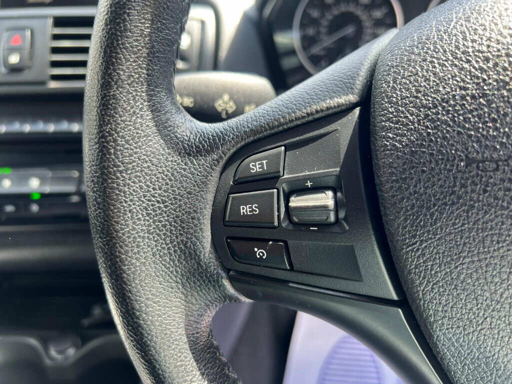 BMW 1 Series Sport Black #30