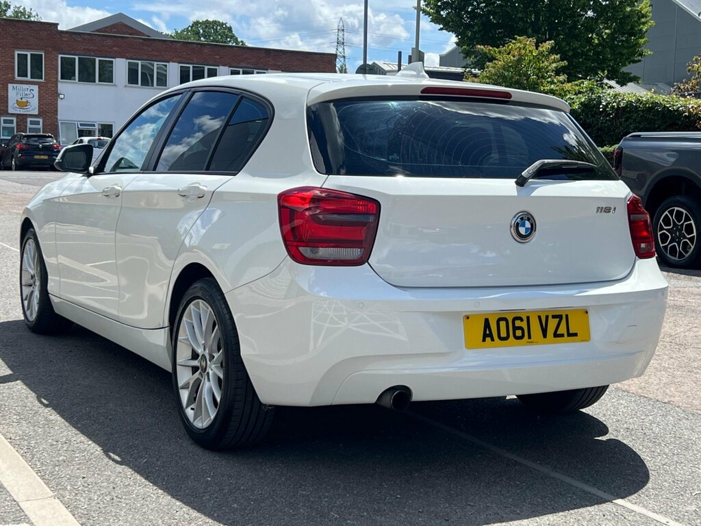 BMW 1 Series Sport Black #6