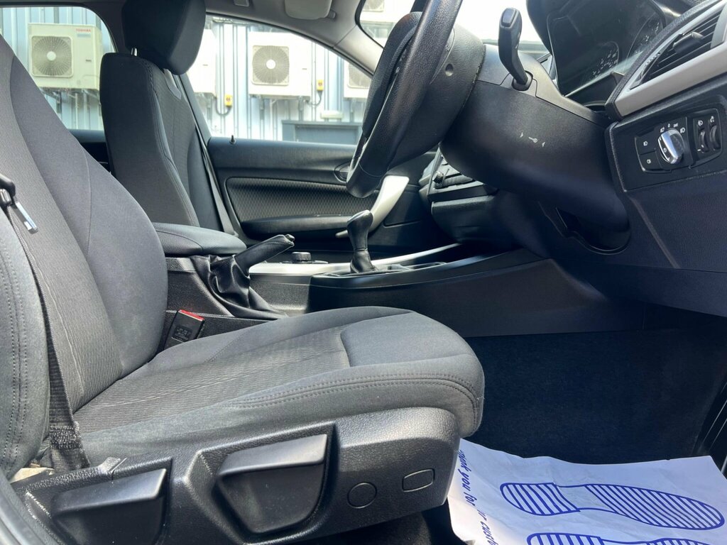 BMW 1 Series Sport Black #12