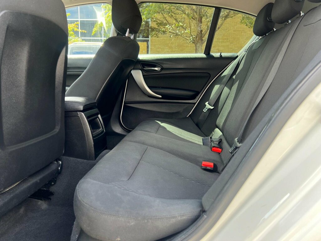 BMW 1 Series Sport Black #15