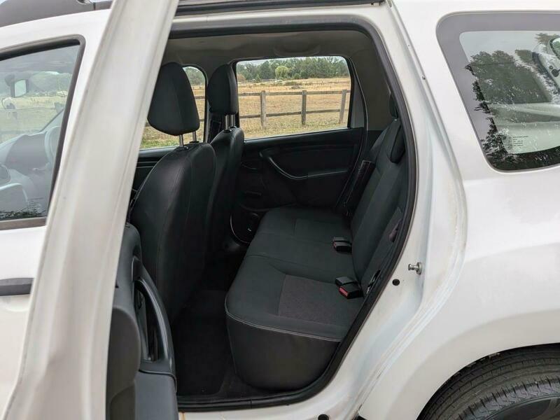 Dacia Duster 1.5 Laureate Dci 4Wd 109 Bhp Blue #19