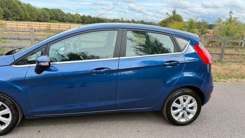 Ford Fiesta 1.25 Zetec 82 Silver #7