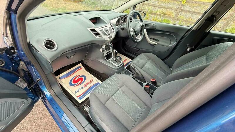 Ford Fiesta 1.25 Zetec 82 Silver #35
