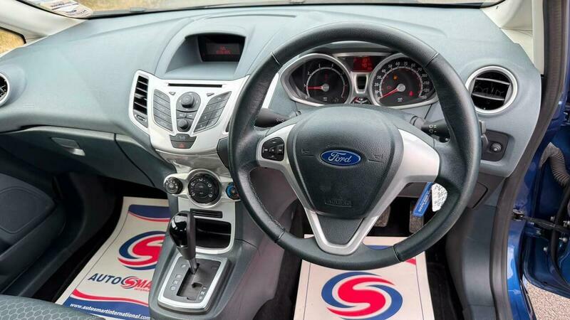 Ford Fiesta 1.25 Zetec 82 Silver #34