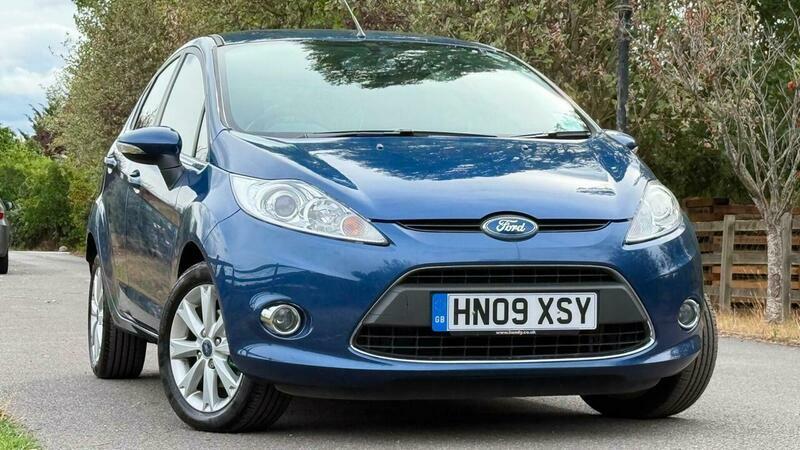 Ford Fiesta 1.25 Zetec 82 Silver #1