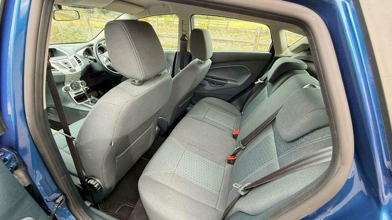 Ford Fiesta 1.25 Zetec 82 Silver #20