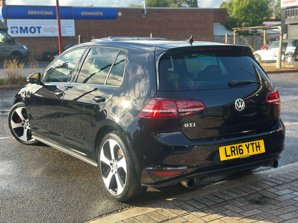 Volkswagen Golf 2.0 Gti LR16YTH #3
