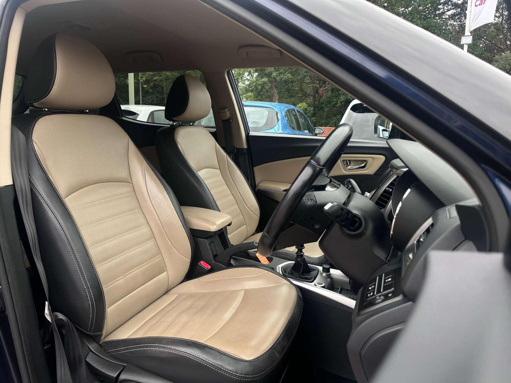 SsangYong Tivoli 1.6 Ultimate Blue #5