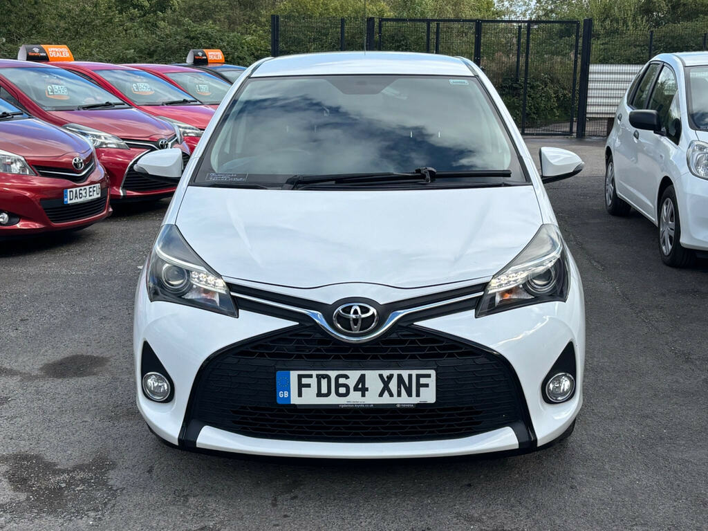 Toyota Yaris 1.33 Dual Vvt-i Sport Euro 5 Euro 5 White #2