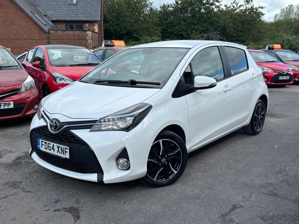 Toyota Yaris 1.33 Dual Vvt-i Sport Euro 5 Euro 5 White #3