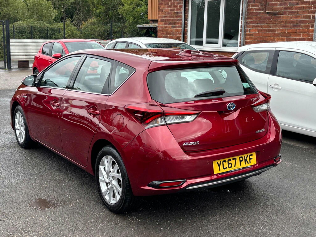Toyota Auris 1.8 Vvt-h Business Edition Cvt Euro 6 Ss S Red #6