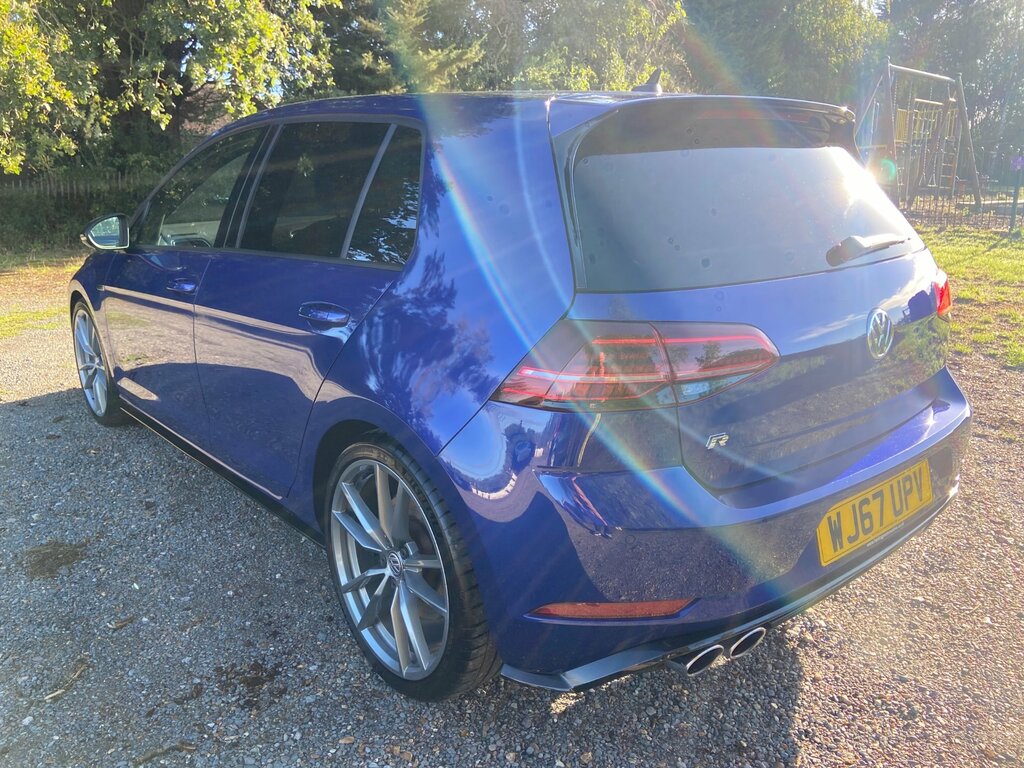 Volkswagen Golf 1.5L Gt White #10
