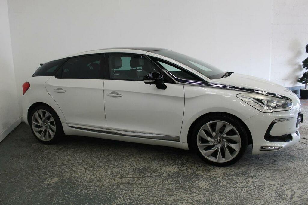Citroen DS5 Hatchback 1.6 Thp Dsport Euro 5 201363 White #3