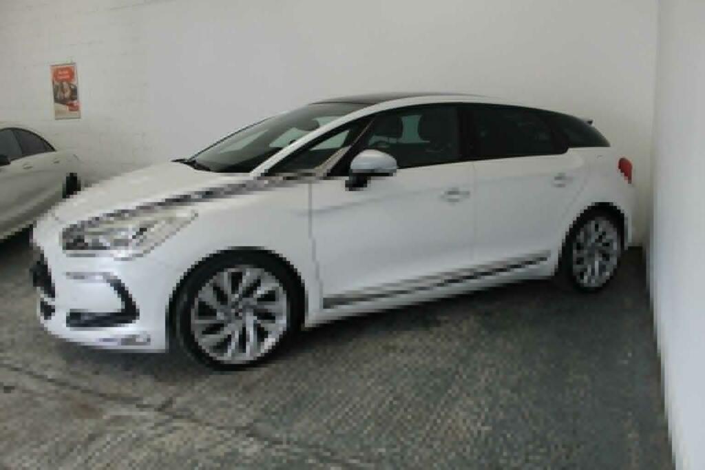 Citroen DS5 Hatchback 1.6 Thp Dsport Euro 5 201363 White #4