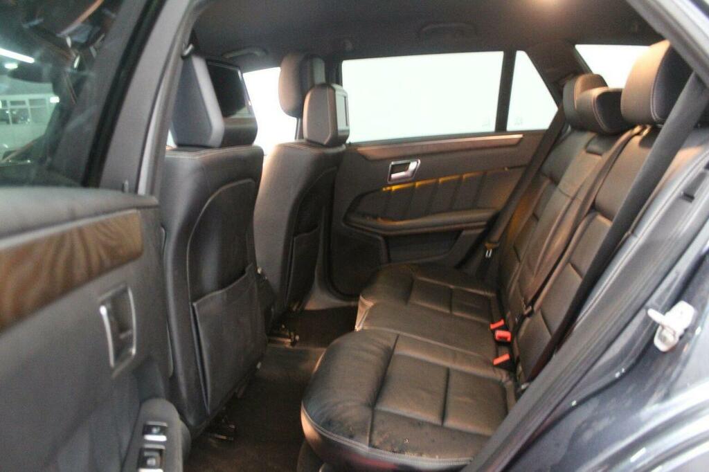 Mercedes-Benz E Class E250 Cdi Blueefficiency Avantgarde 5-Door Grey #45