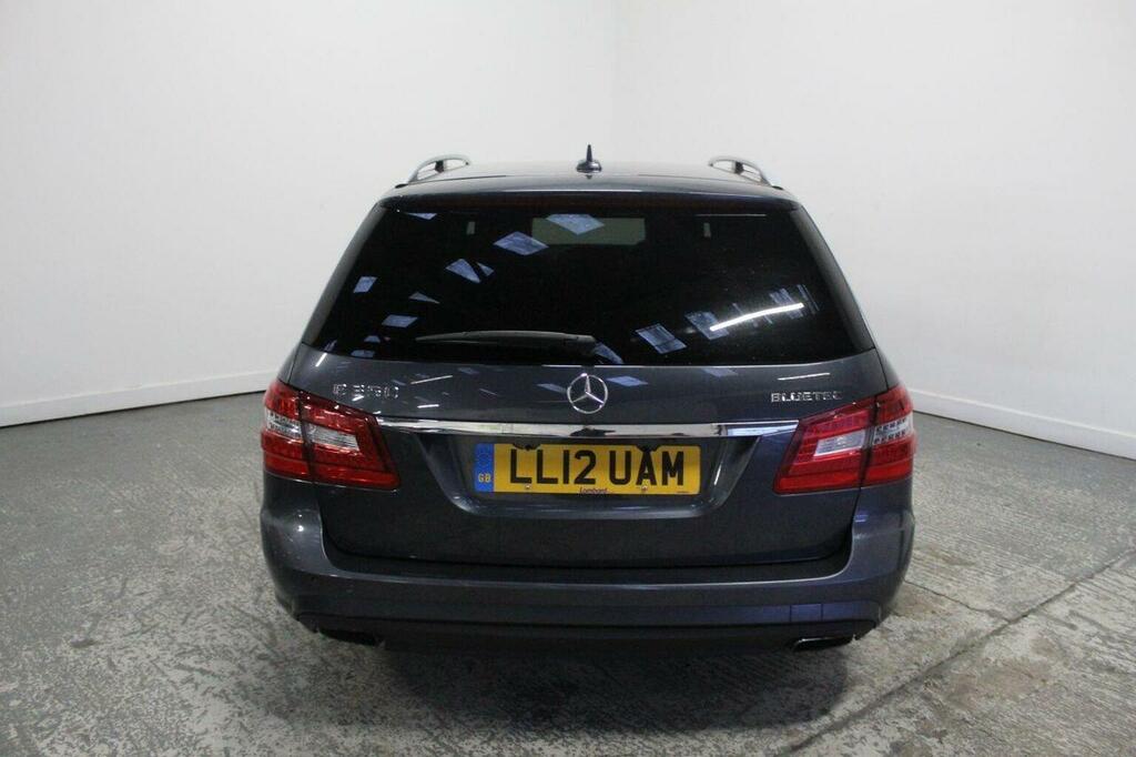 Mercedes-Benz E Class E250 Cdi Blueefficiency Avantgarde 5-Door Grey #10