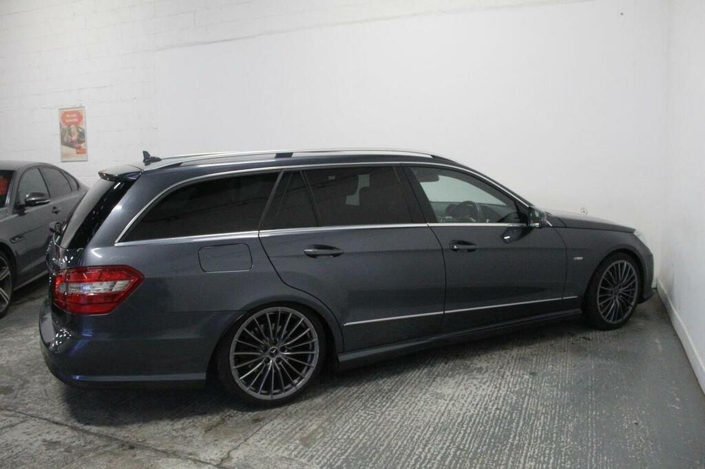 Mercedes-Benz E Class E250 Cdi Blueefficiency Avantgarde 5-Door Grey #8