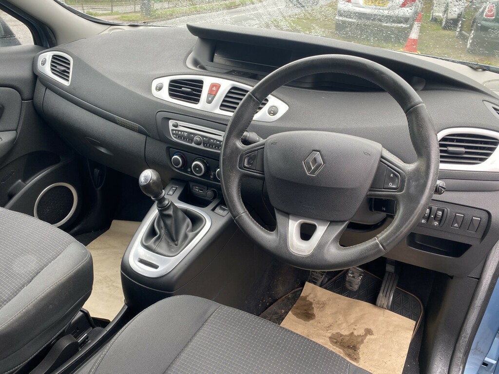 Renault Grand Scenic Privilege Tomtom Blue #14