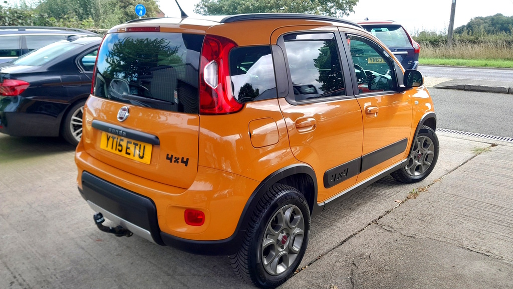Fiat Panda Easy White #24