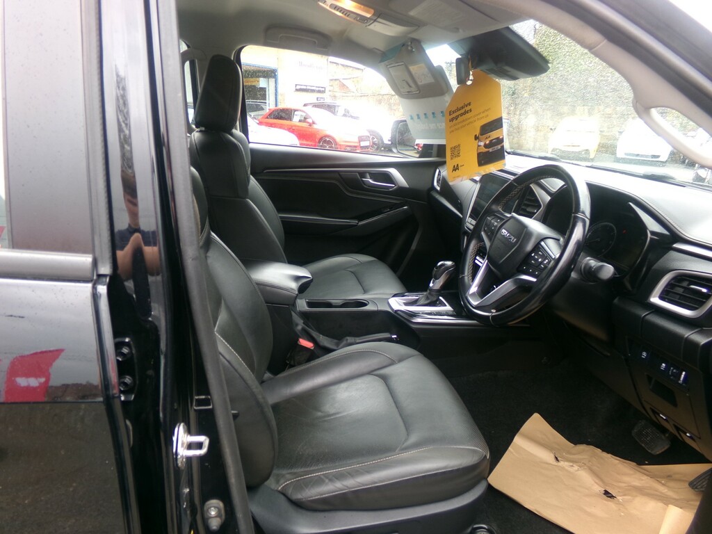 Isuzu D-Max 1.9 Dl40 Double Cab 4X4 Red #8