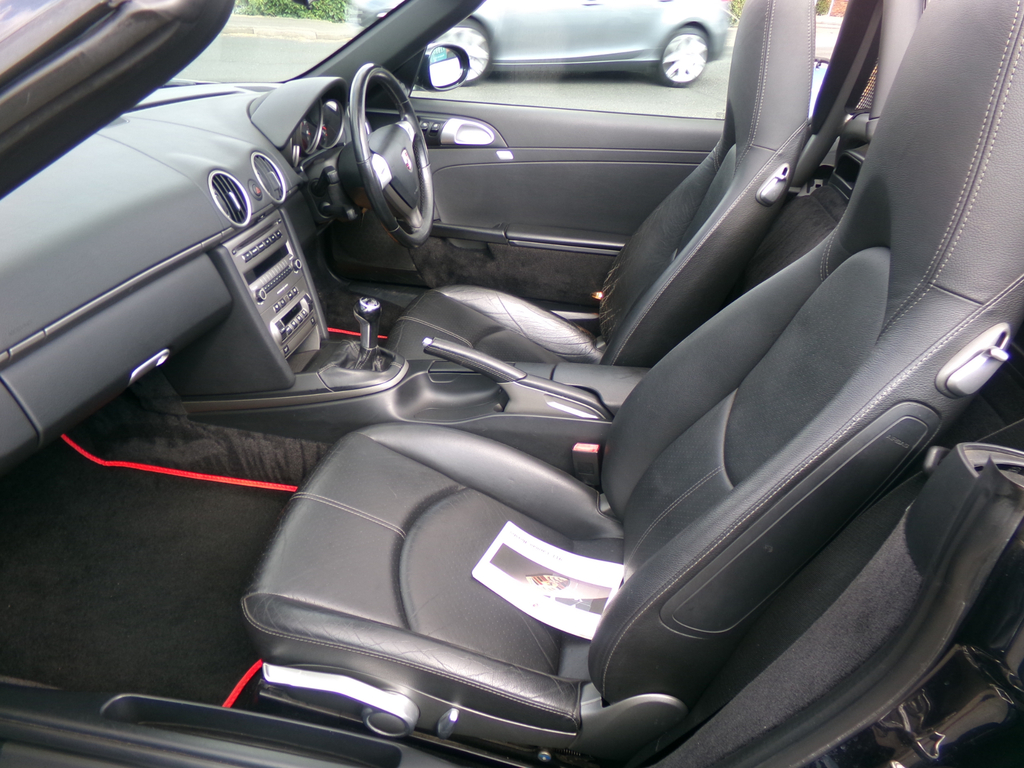 Porsche Boxster Convertible -2.7 Convertible 200656 Silver #9