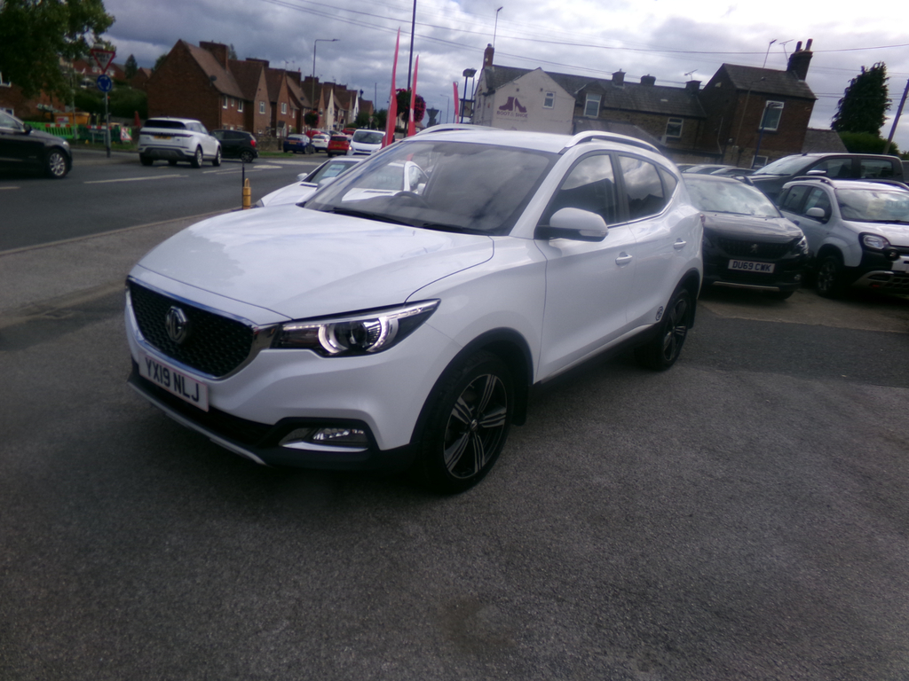 MG ZS Exclusive White #4
