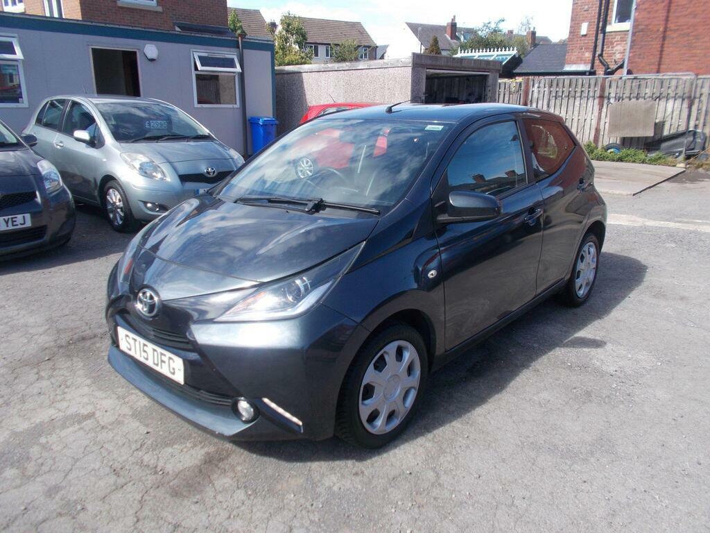 Toyota Aygo 1.0 Vvt-i X-pression Euro 5 Grey #3