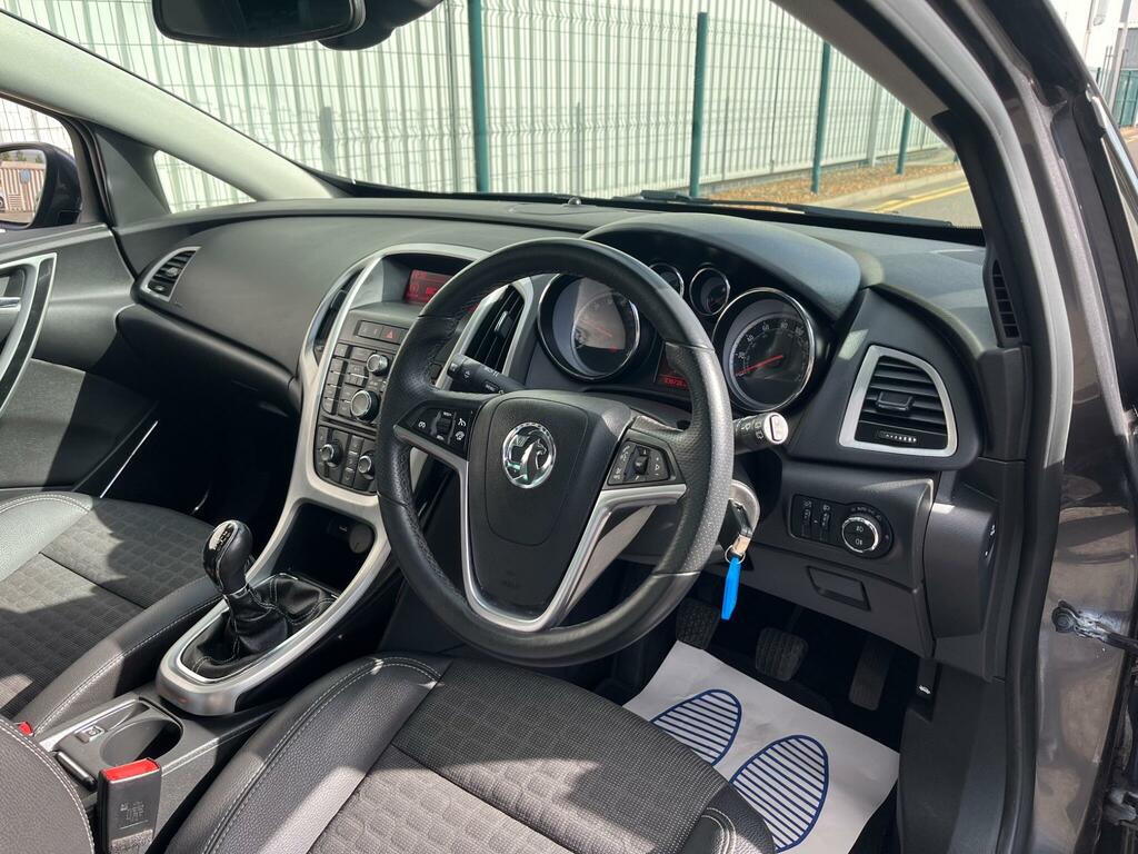 Vauxhall Astra GTC Astra Gtc Sri Cdti Grey #33