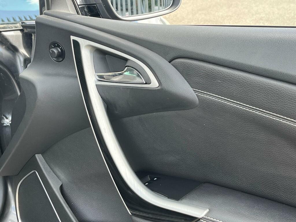 Vauxhall Astra GTC Astra Gtc Sri Cdti Grey #31