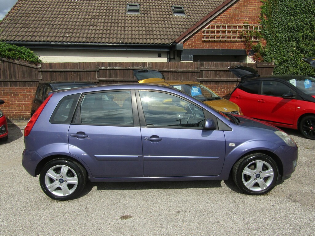 Ford Fiesta 1.4 Zetec Climate One Lady Owner From New Only 61 Purple #2