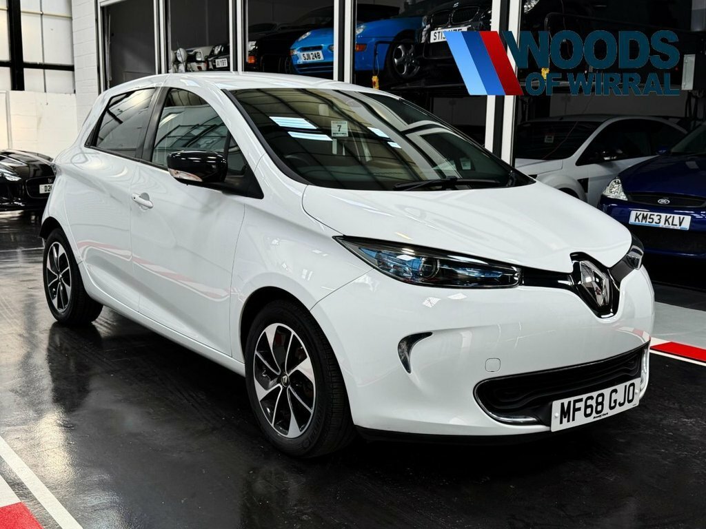 Renault Zoe Hatchback MF68GJO White