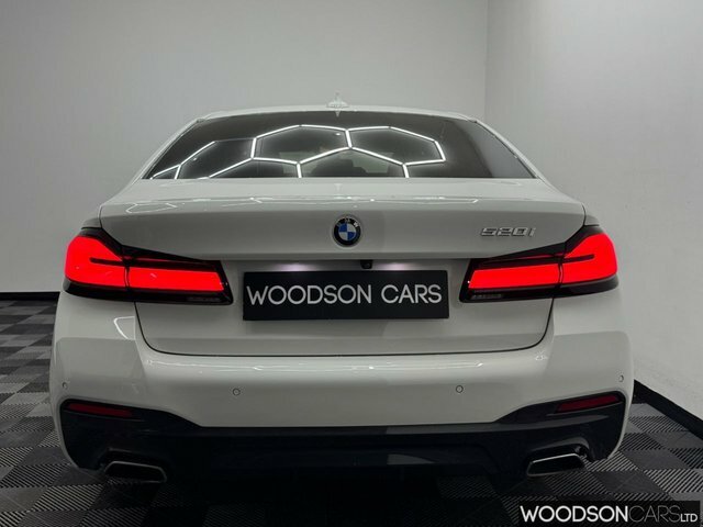 BMW 5 Series Saloon Black #37