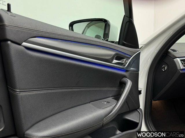 BMW 5 Series Saloon Black #33