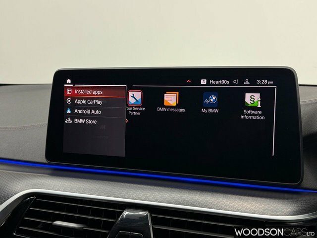 BMW 5 Series Saloon Black #13