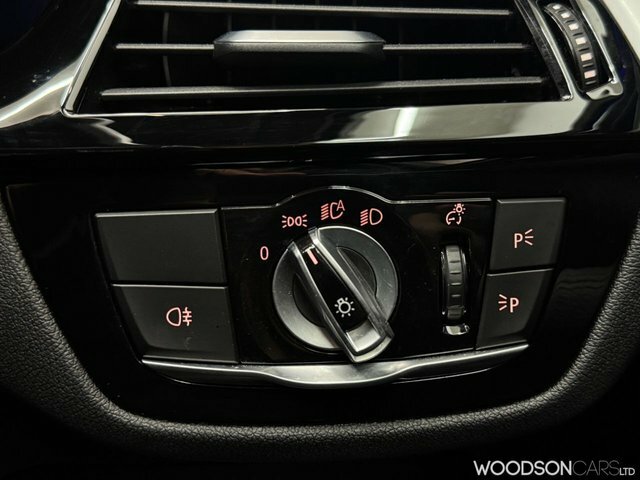 BMW 5 Series Saloon Black #20
