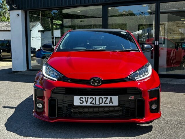 Toyota Yaris Hatchback SV21OZA Red #6