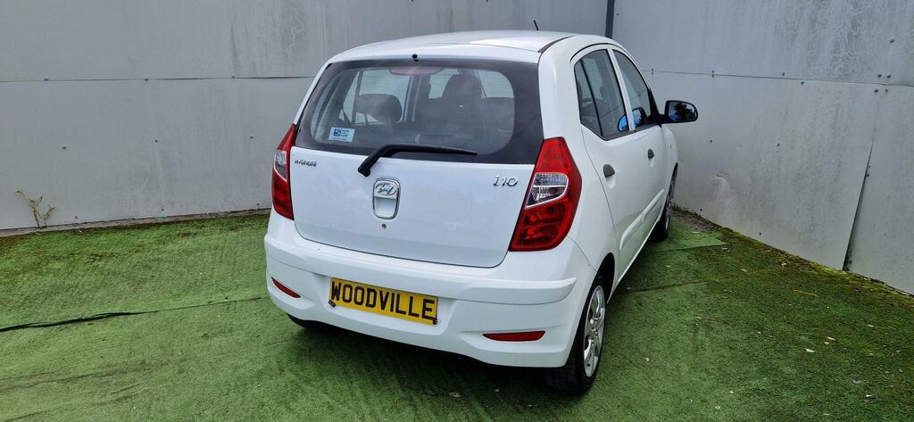 Hyundai I10 Active Black #10