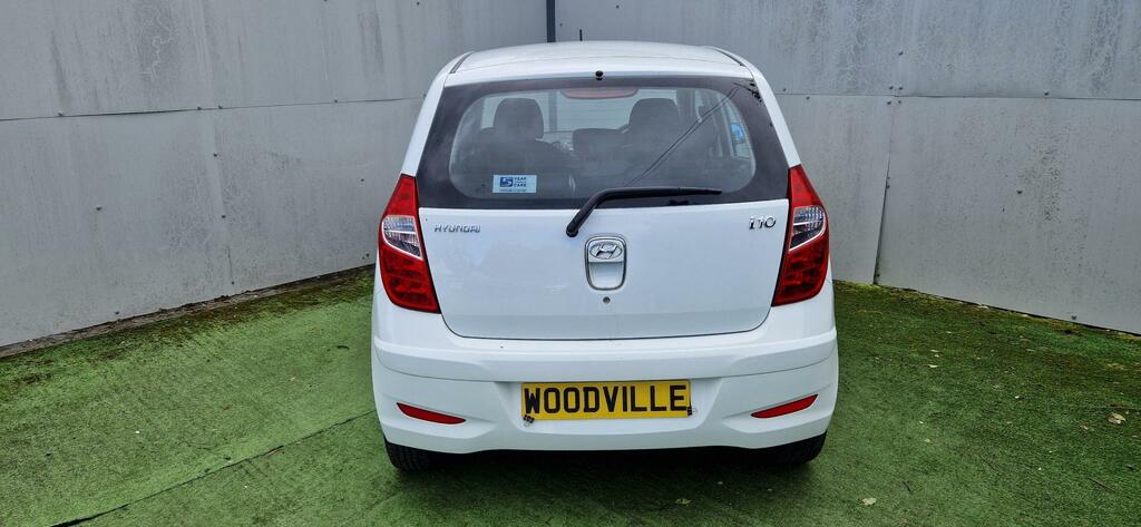 Hyundai I10 Active Black #9
