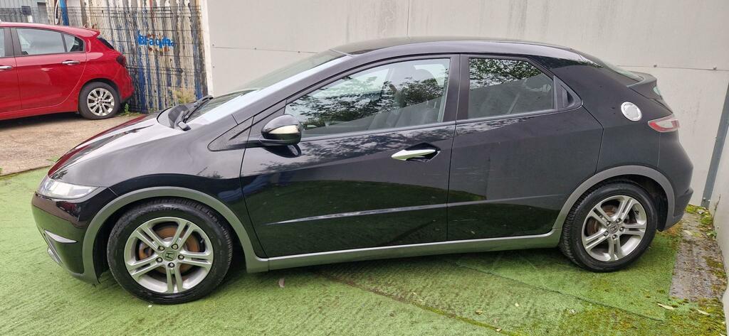 Honda Civic Se I-vtec Black #5