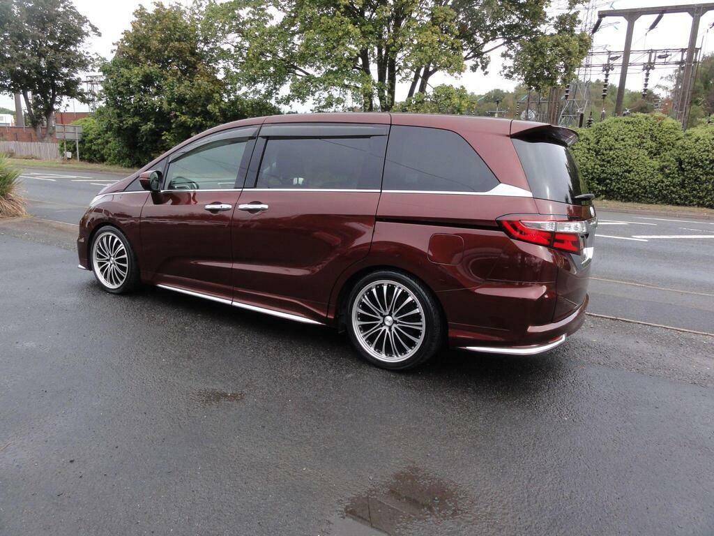 Honda Odyssey 2.4 Absolute Luxury 8 Seats Black #8