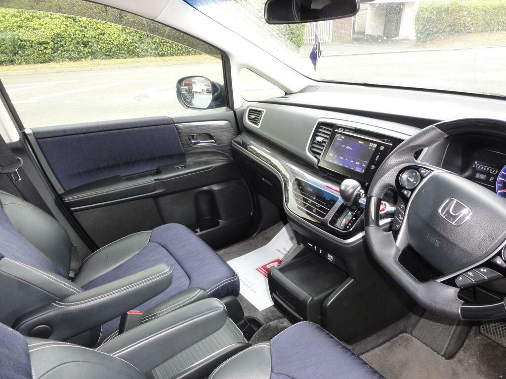 Honda Odyssey 2.4 Absolute Ex Black #5